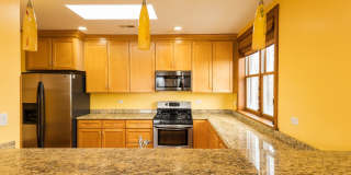 301 S LEAVITT Street Gallery 9