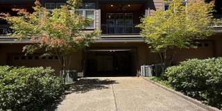 Stunning Contemporary townhome in Coveted Peterkort Woods, near St. Vincent's in Cedar Mill Stunning Contemporary townhome in Coveted Peterkort Woods, near St. Vincent's in Cedar Mill Gallery 42