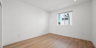13694 Erwin St Gallery 35