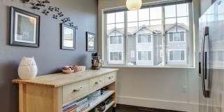 2 Bedroom 2.5 Bathroom with 2 Tandem Car garage ~ Convenient Cedar Mill Location Near St. Vincent Medical Center, Nike and Intel! Gallery 9