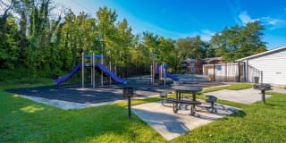 Hilltop Apartments Gallery 25