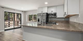 Incline Village: Condo - 2 Bedrooms, 2 Bathrooms, 1 Car Garage, Dog Friendly Gallery 11