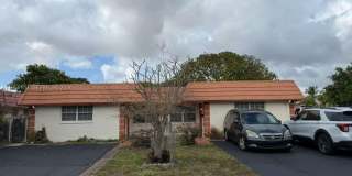 7387 NW 76th St Gallery 1