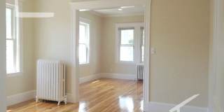 Large 4 bed in Oak Square Gallery 10