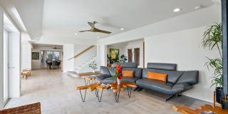 Oceanfront Wailupe Beach House w/ Pool & Hot Tub Gallery 5