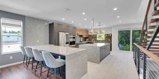 640 NE 17th Way Gallery 9