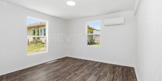 377 Tuttle Avenue Gallery 22