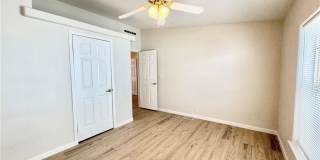 561 Janet Lane Gallery 16