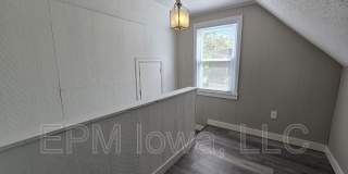 432 Gable Street Gallery 22