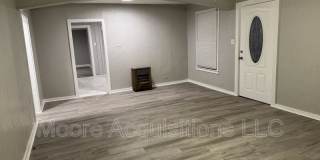 500 W Burrell Gallery 23