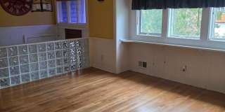1396 Illinois Avenue Gallery 8