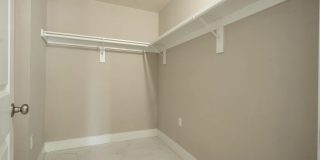 242 Beacon Ave Gallery 6