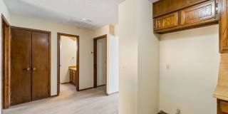 208 Hudson Pl Gallery 12