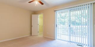 21773 BALDWIN Square Gallery 23