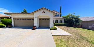 Welcome to your next dream home in Corona! Gallery 1