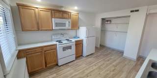 Spacious, Basement One Bedroom with Private Entry! Port Orchard - Available Now! Gallery 3