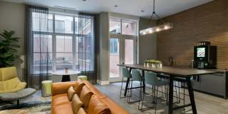 The Metropolitan at 40 Park Gallery 6