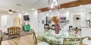 814 W Gonzalez St Gallery 1