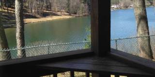 Spacious 2bed / 1bath condo on Pontoosuc Lake with Lake Access Gallery 10