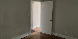 120 NorthWest Avenue Gallery 6