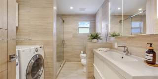 5910 N Bayshore Drive Gallery 23