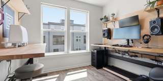 Experience upscale living in one of Ashburn’s most desirable communities. Gallery 18