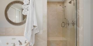 Stunning 4Bed/5bath Home in Kentfield Gallery 30