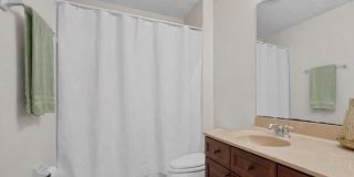 4182 VICTORIA LAKES Drive W Gallery 18