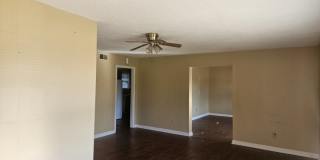 818 Robin Hood Trail Gallery 2