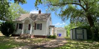 1340 L Avenue Northeast Gallery 1