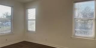 1217 Estelle Street Gallery 7