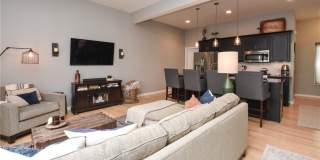 5735 Bridge Avenue Gallery 7