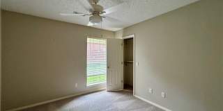 1826 N Glenbrook Place Gallery 13