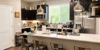 Super Cute Townhome in a Fantastic Location - 54 Cheyenne Blvd Gallery 5