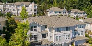3bd/2.5ba Bellevue Condo Gallery 3