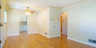 Raised Ranch with Second Kitchen in Prime Location Gallery 5