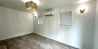 Mid Century Modern Gem! Mid Century Modern Gem! Gallery 24