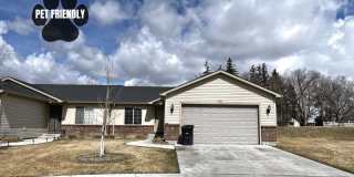 5001 Remember Dr Gallery 1