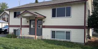 1832 Mount Avenue Gallery 1