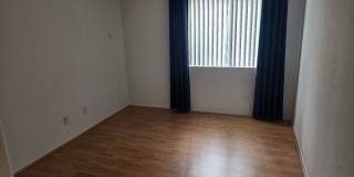 2-bed, 2-bath Condo in San Diego's Linda Vista/Fashion Valley Area. Gallery 22