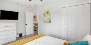 2013 Wilkins Avenue Gallery 15