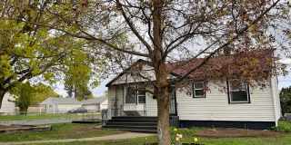 Audubon-Downriver Neighborhood 3+ bedroom, 1 bath corner lot with large, fenced yard Audubon-Downriver Neighborhood 3+ bedroom, 1 bath corner lot with large, fenced yard Gallery 4