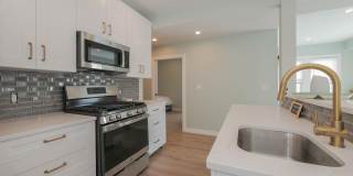 229 N Derby Ave Gallery 13