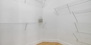 The Banks at Rivergate Gallery 16