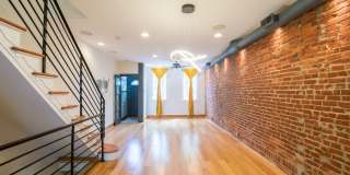 Wonderful East Passyunk Three Bedroom Home Gallery 1
