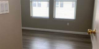 Remarkable totally renovated 2bed 2bath townhome is SW Las Vegas Gallery 38
