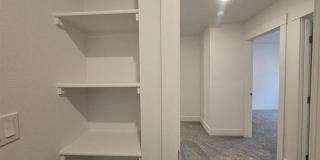 $1000 OFF YOUR 1ST MONTHS RENT! BRAND NEW TOWNHOME IN THE DESIRABLE SOUTHRIDGE AREA! Gallery 17