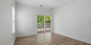 Nippers Corner Condo Gallery 17