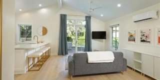 214 Sierra Madre Boulevard Gallery 1