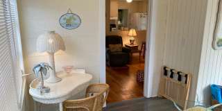 Nokomis Beachy Bungalow (Off Season) Gallery 16